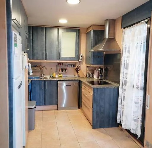 6 Personas En * Barbastro